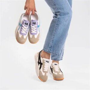 De Florence Women's Athletic Shoes in Cream and Purple